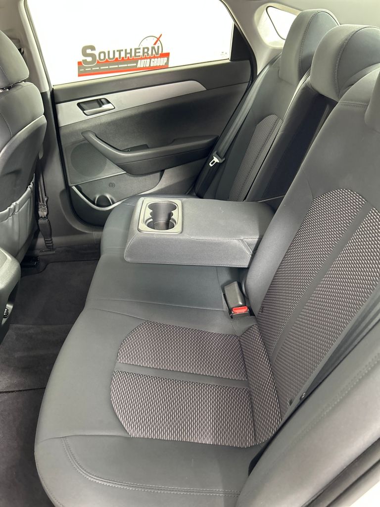 2019 Hyundai Sonata SE photo 32