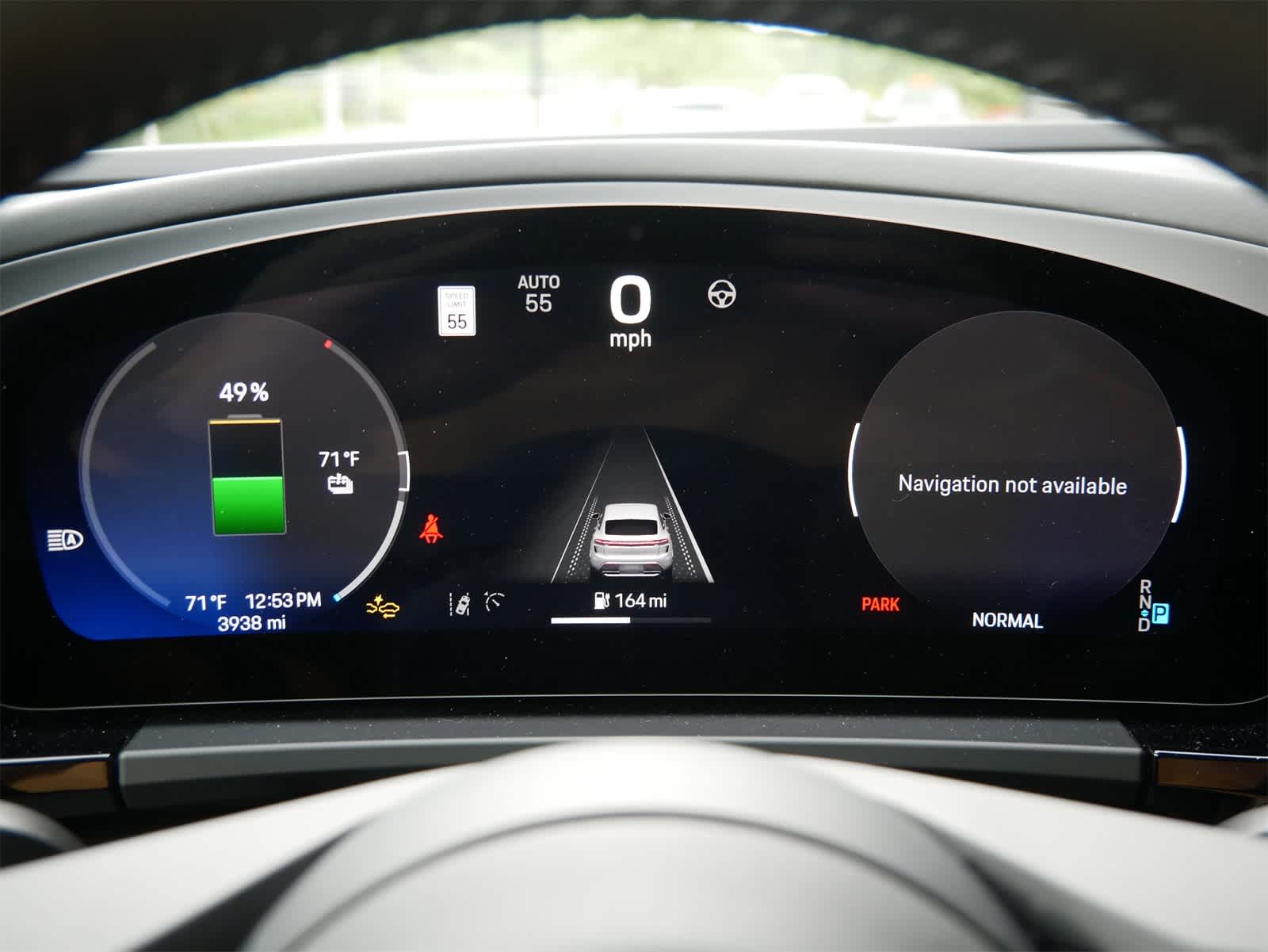 2024 Porsche Macan Electric 4 photo 13