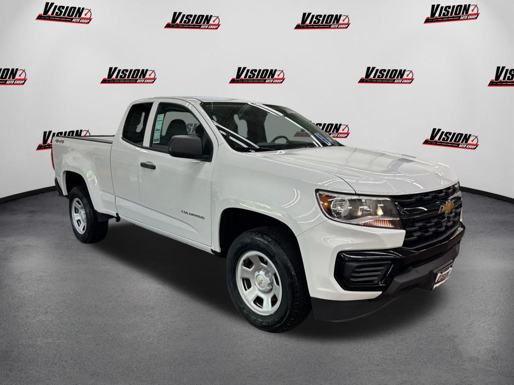 2022 Chevrolet Colorado Work Truck photo 3