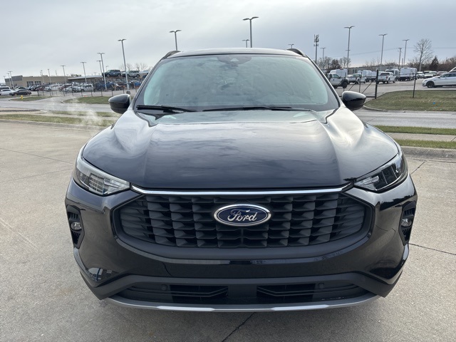 2025 Ford Escape Plug-In Hybrid photo 4