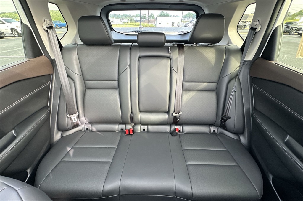 2023 Nissan Rogue SV photo 18