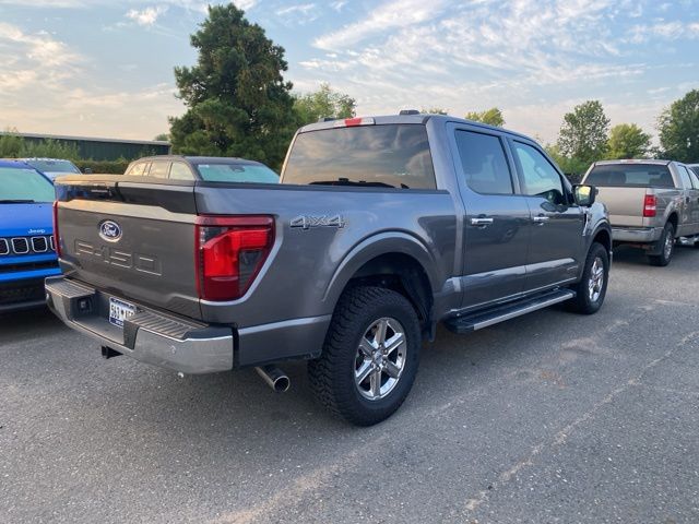 2024 Ford F-150 XLT photo 8