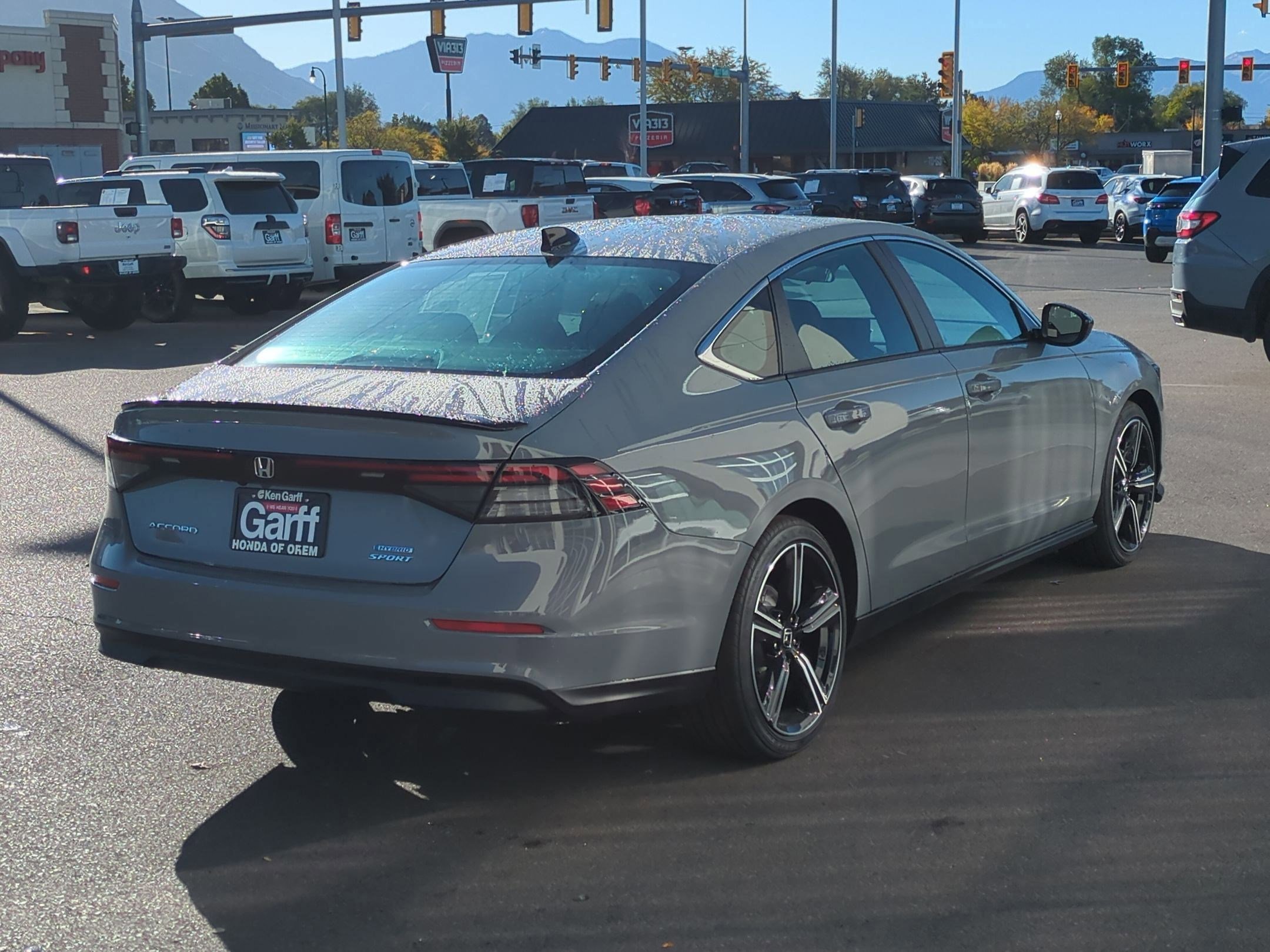 2025 Honda Accord Hybrid Sport photo 2