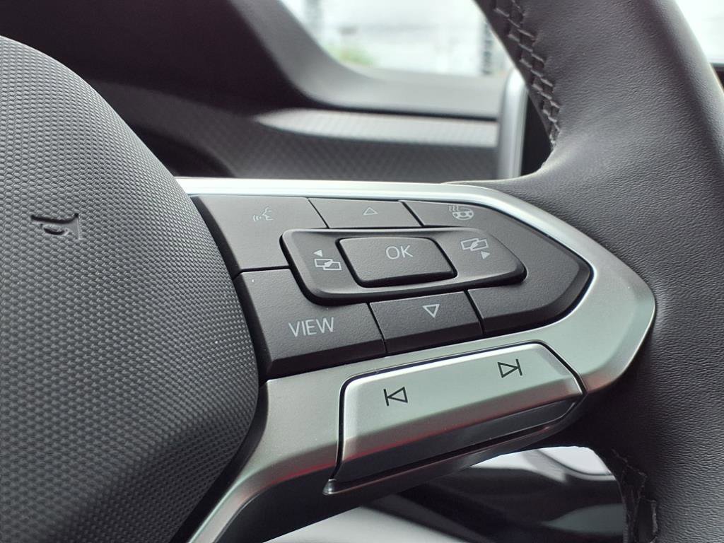 2025 Volkswagen Atlas Peak Edition SE photo 20