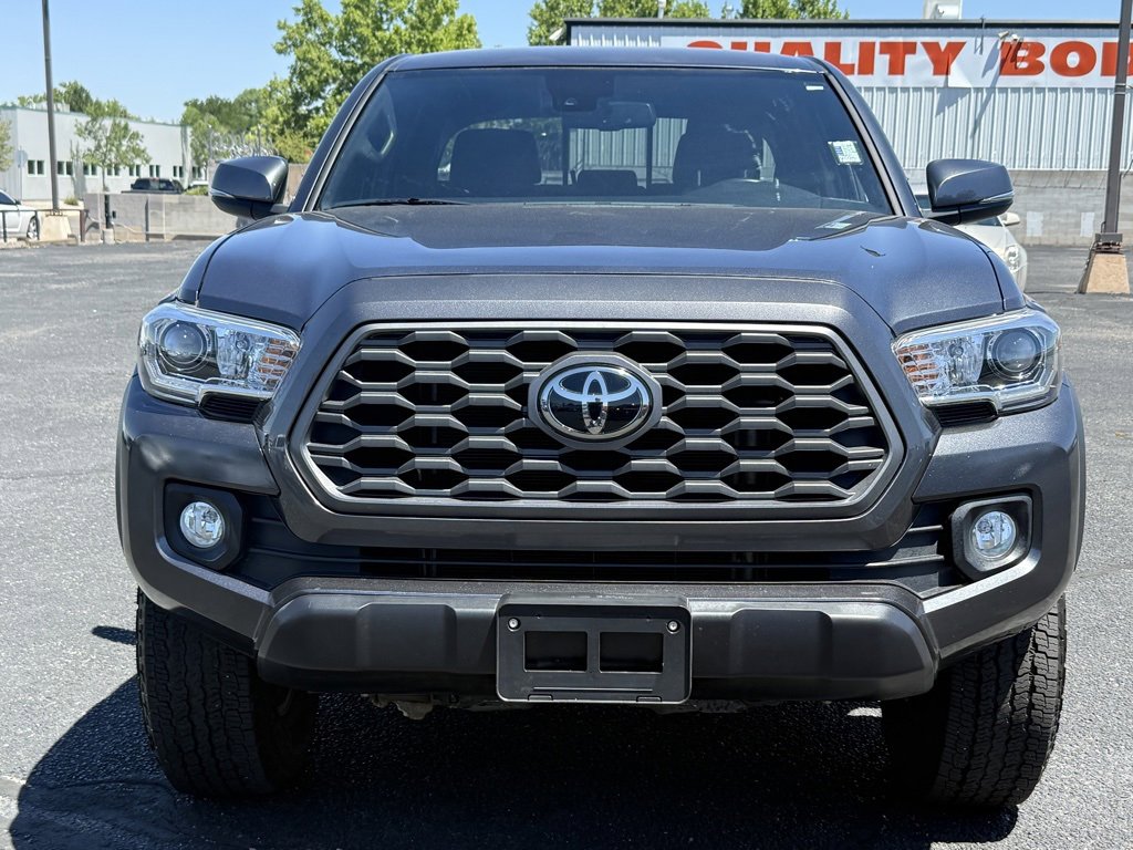 2022 Toyota Tacoma TRD Off-Road V6 photo 3