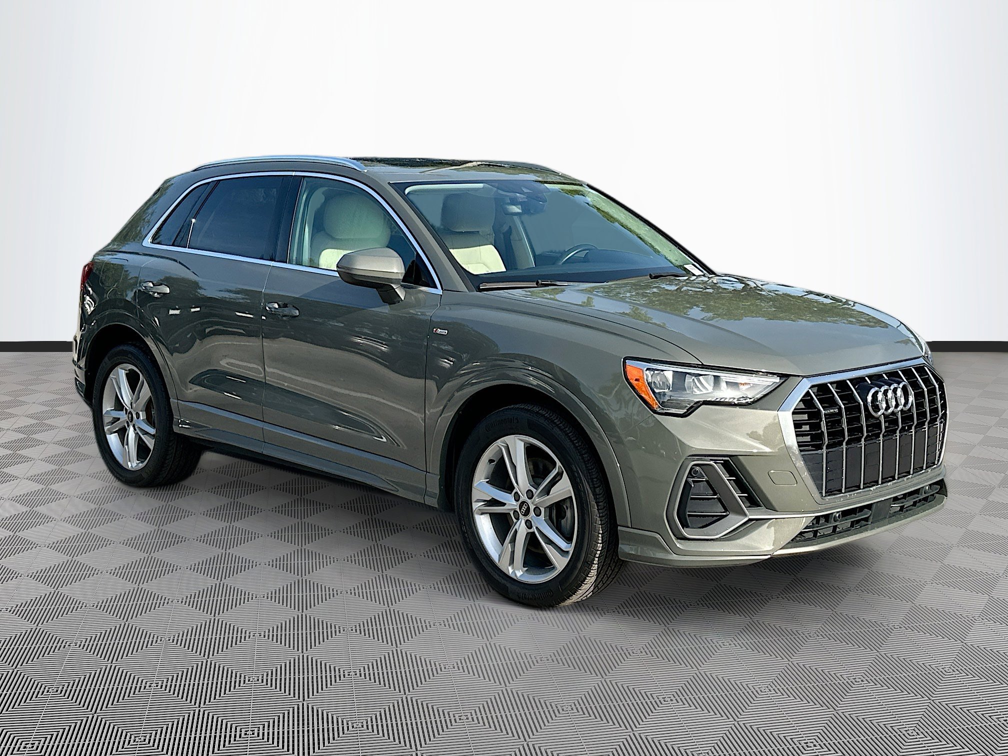 2020 Audi Q3