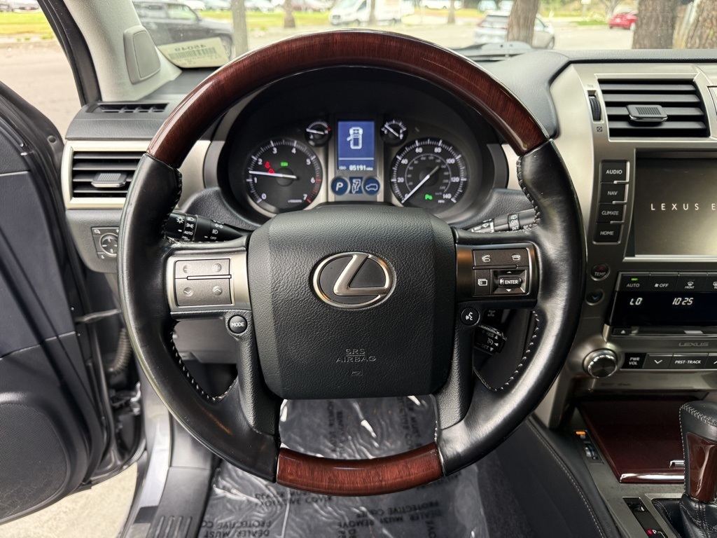 2018 Lexus GX 460 photo 16