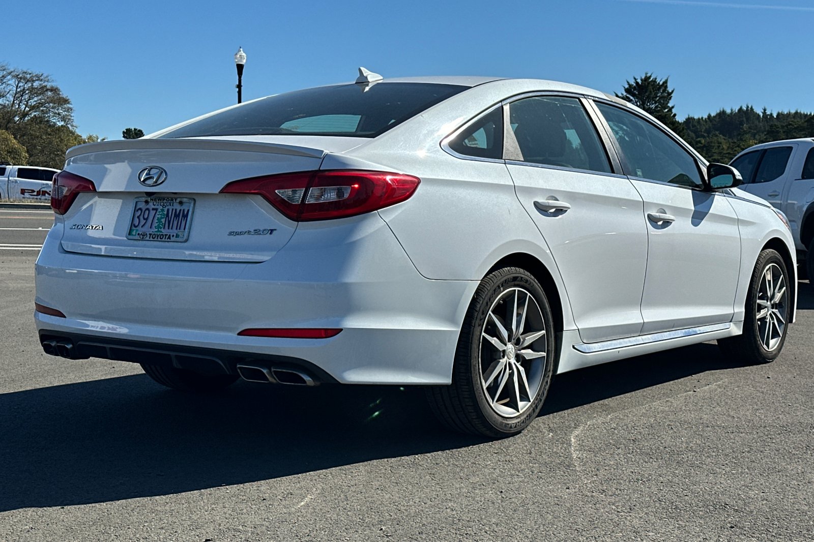 2017 Hyundai Sonata Sport 2.0T photo 3