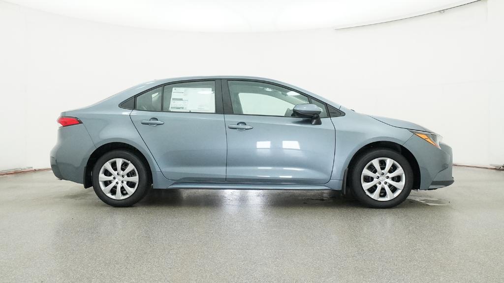 2026 Toyota Corolla LE photo 26