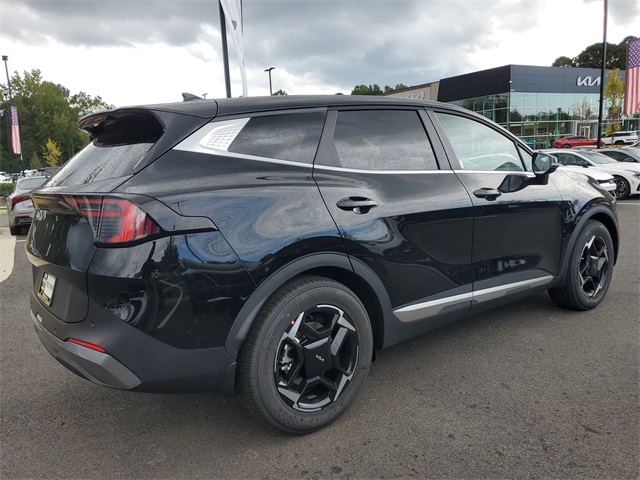 2026 Kia Sportage EX photo 2