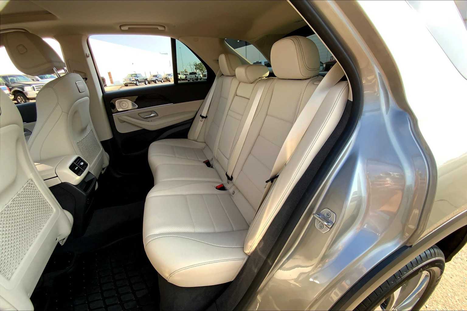 2020 Mercedes Benz GLE 350 4MATIC photo 18