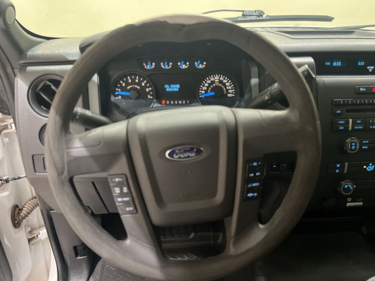 2013 Ford F-150 XL photo 42