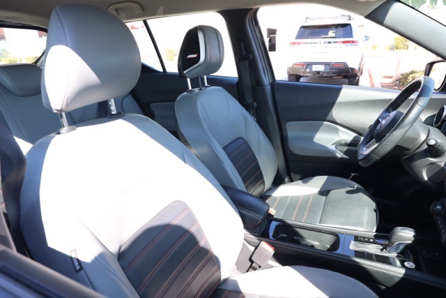 2023 Nissan Kicks SR photo 20
