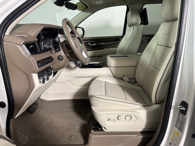 2021 Gmc Yukon XL Denali photo 2