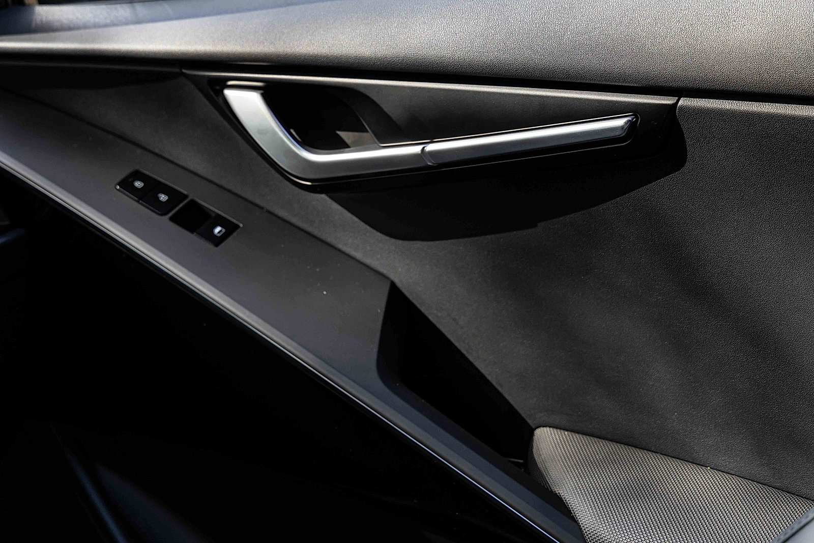2024 Kia Niro EV Wind photo 13