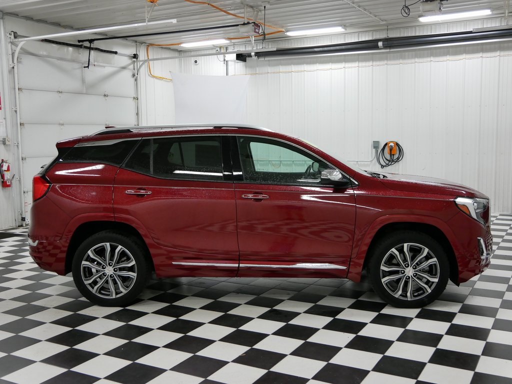 Used 2018 GMC Terrain Denali with VIN 3GKALXEX5JL257688 for sale in Rochester, Minnesota