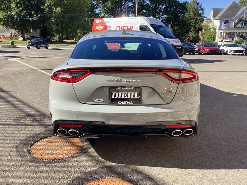 2021 Kia Stinger GT1 photo 4