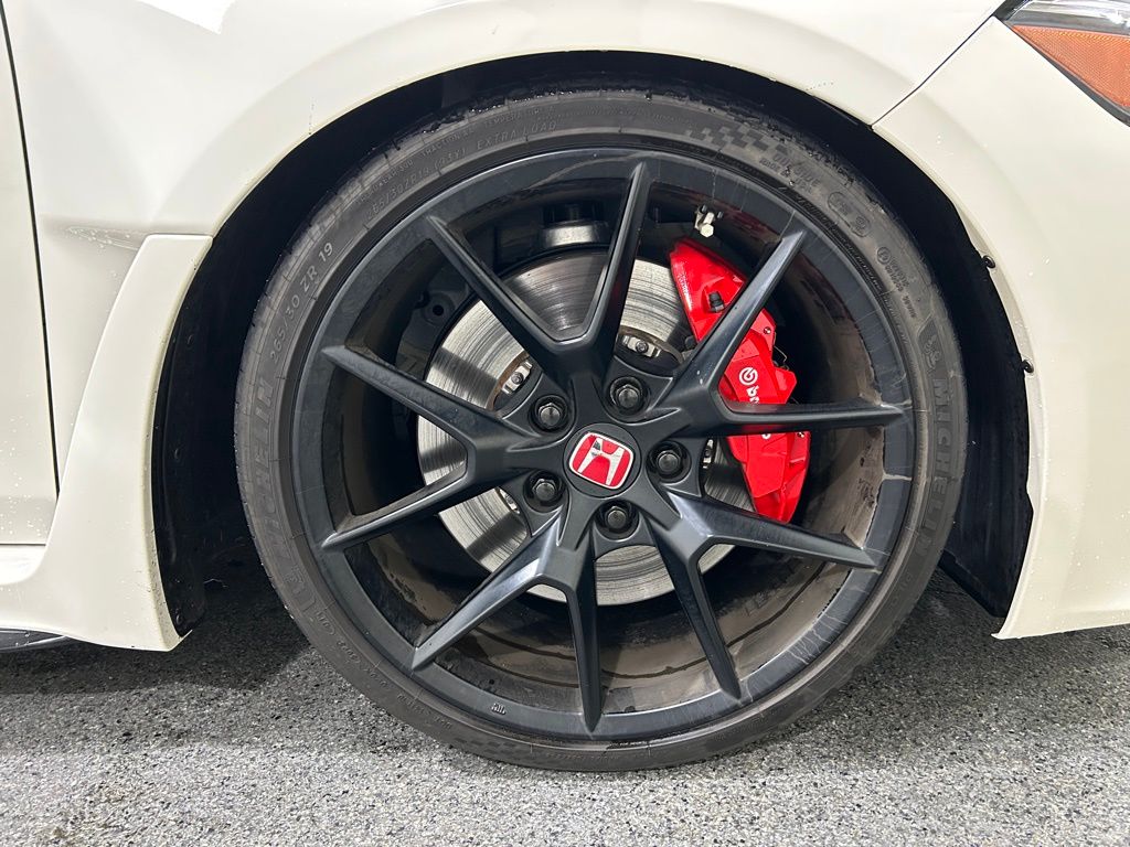 2024 Honda Civic Type R photo 10