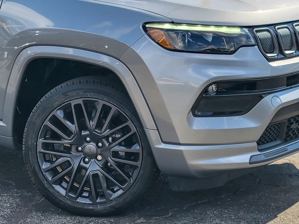 2022 Jeep Compass High Altitude photo 2