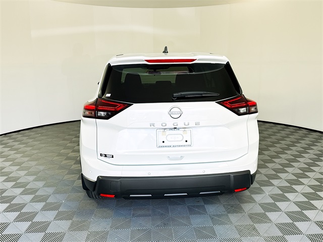 2025 Nissan Rogue S photo 19