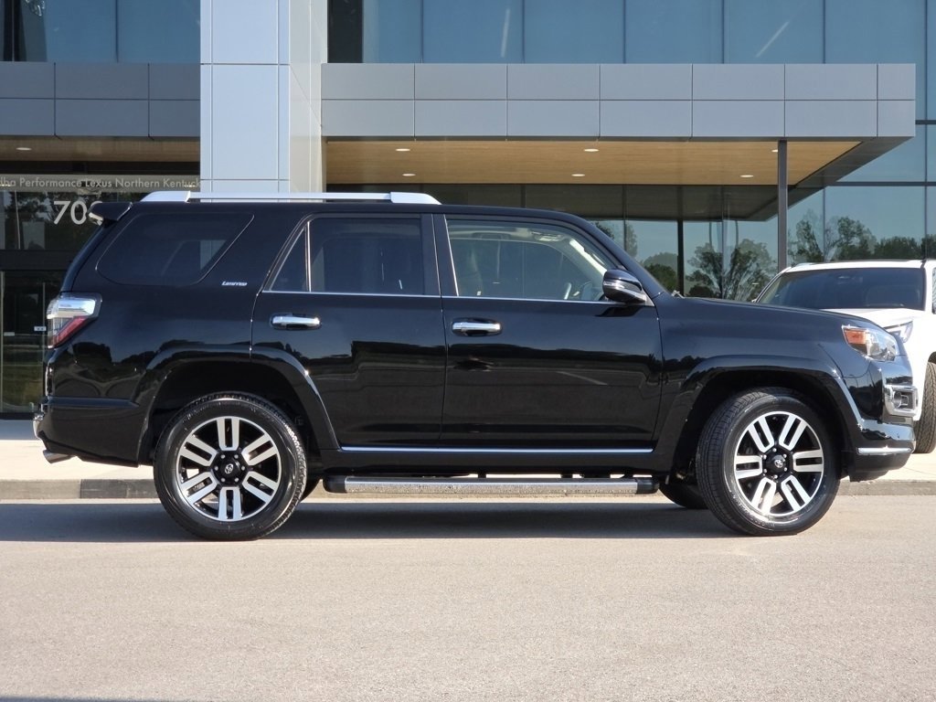 2021 Toyota 4Runner Limited photo 26