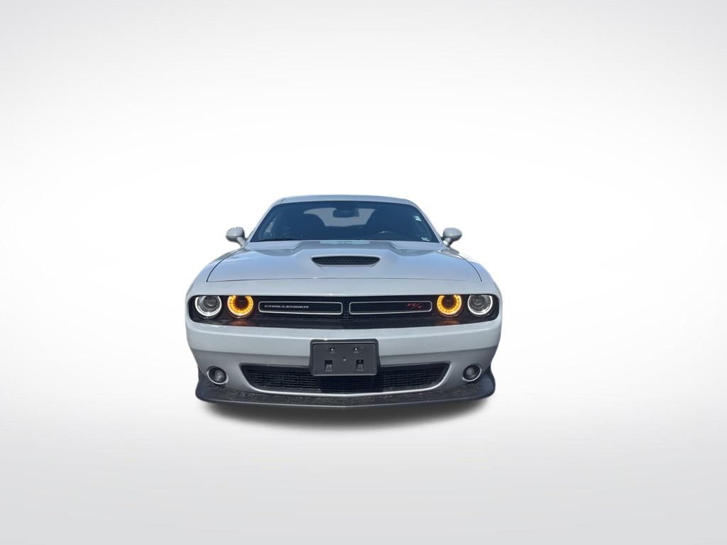 2022 Dodge Challenger R/T photo 2
