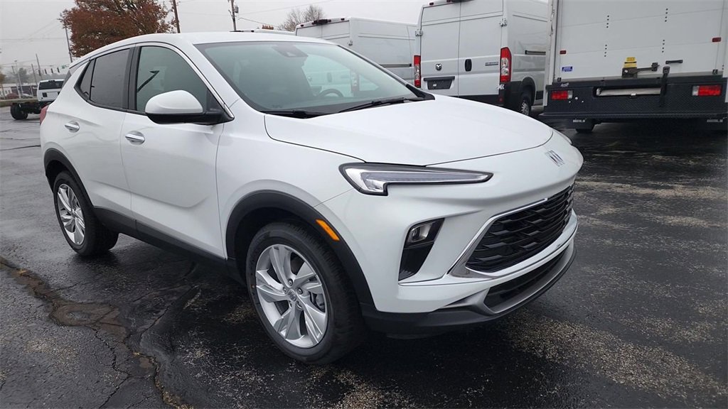 2026 Buick Encore GX Preferred photo 2