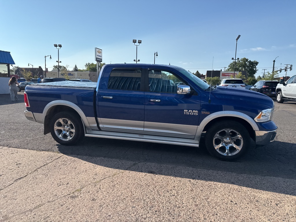 2014 Ram 1500 Laramie photo 5