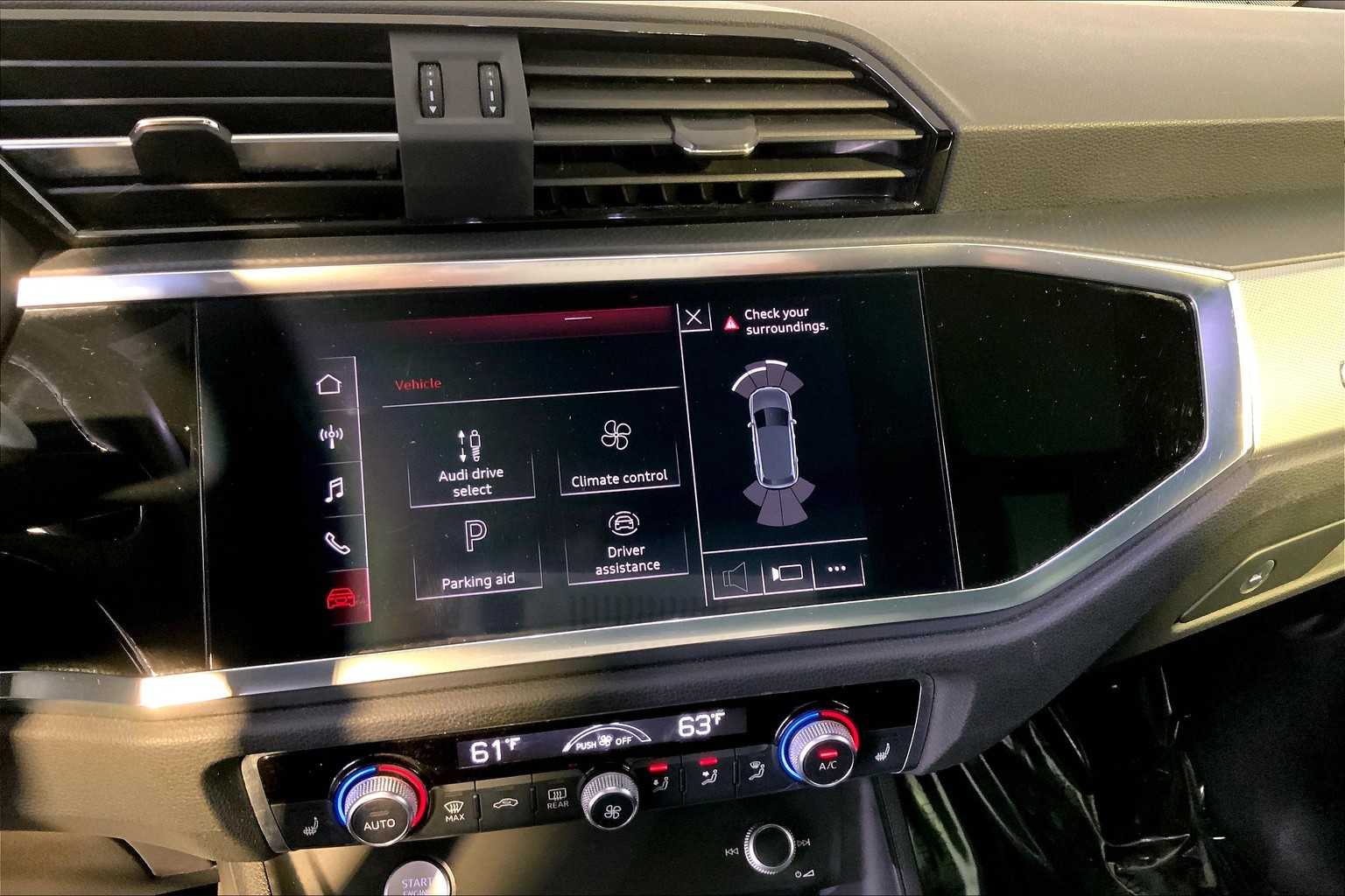2020 Audi Q3 Premium photo 27