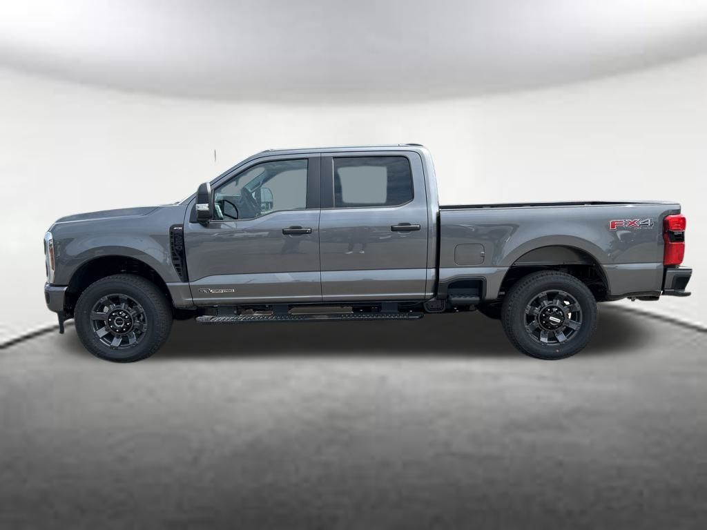 2025 Ford F-250 XL photo 3