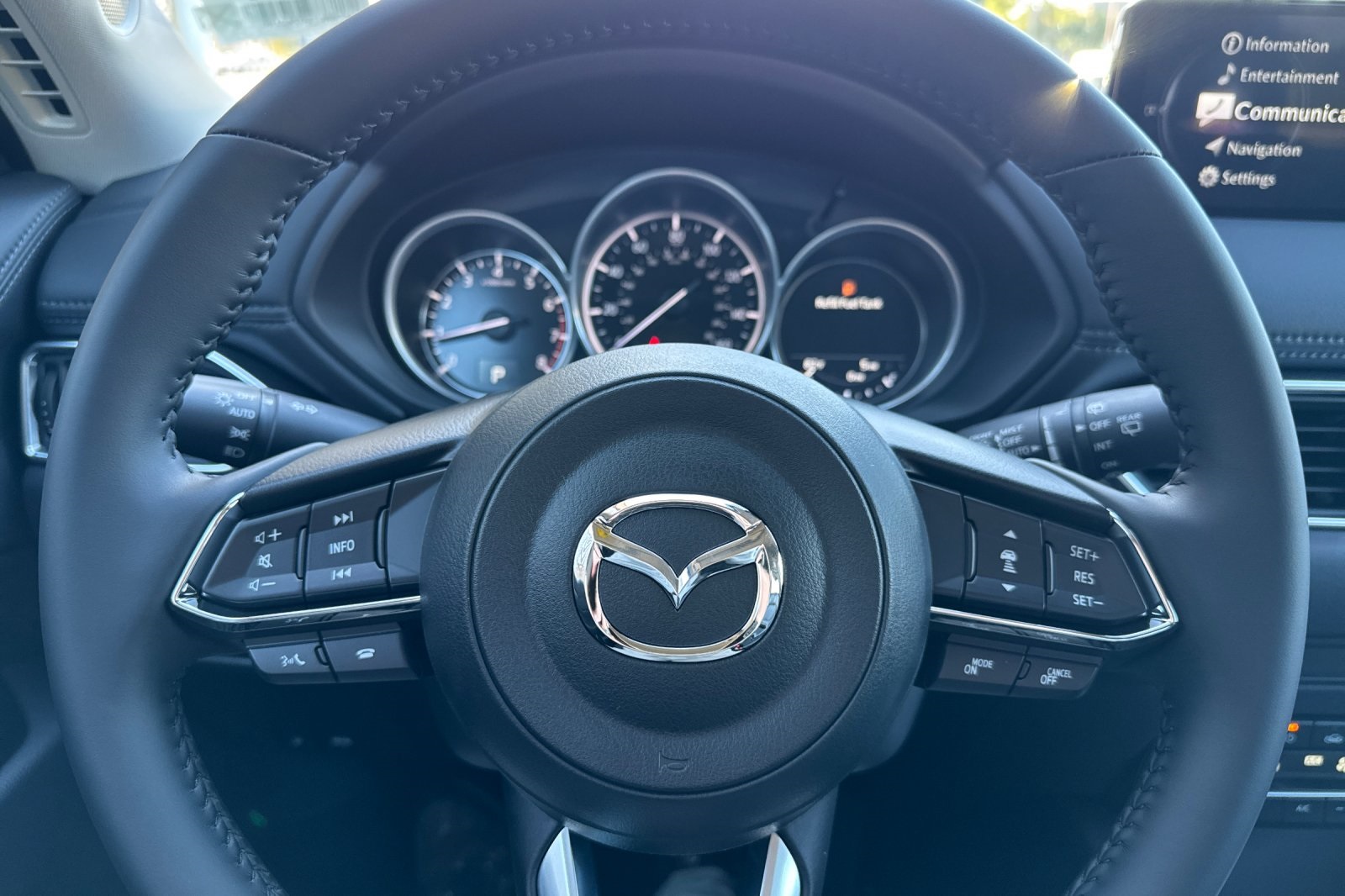 2025 Mazda CX-5 2.5 Select photo 22