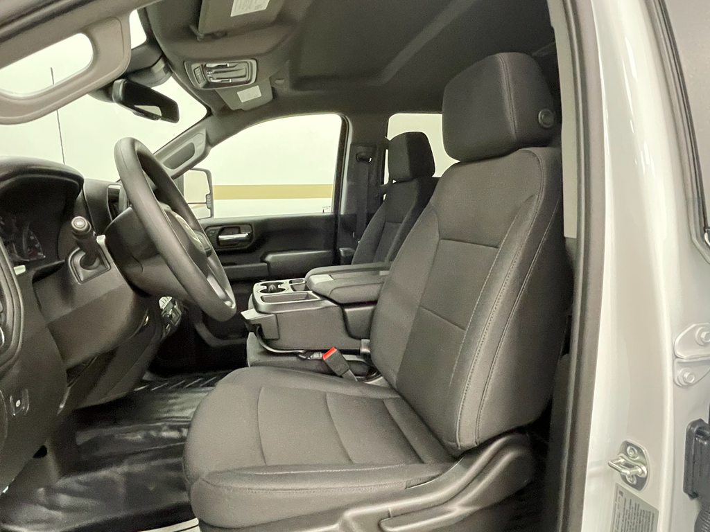 2025 Gmc Sierra 2500 HD Pro photo 4