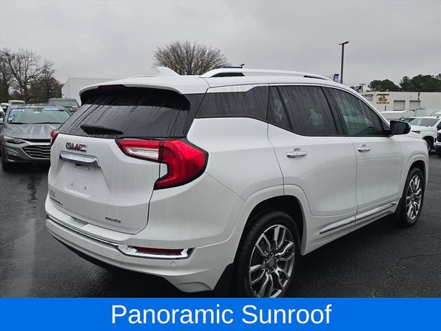 2024 Gmc Terrain Denali photo 2