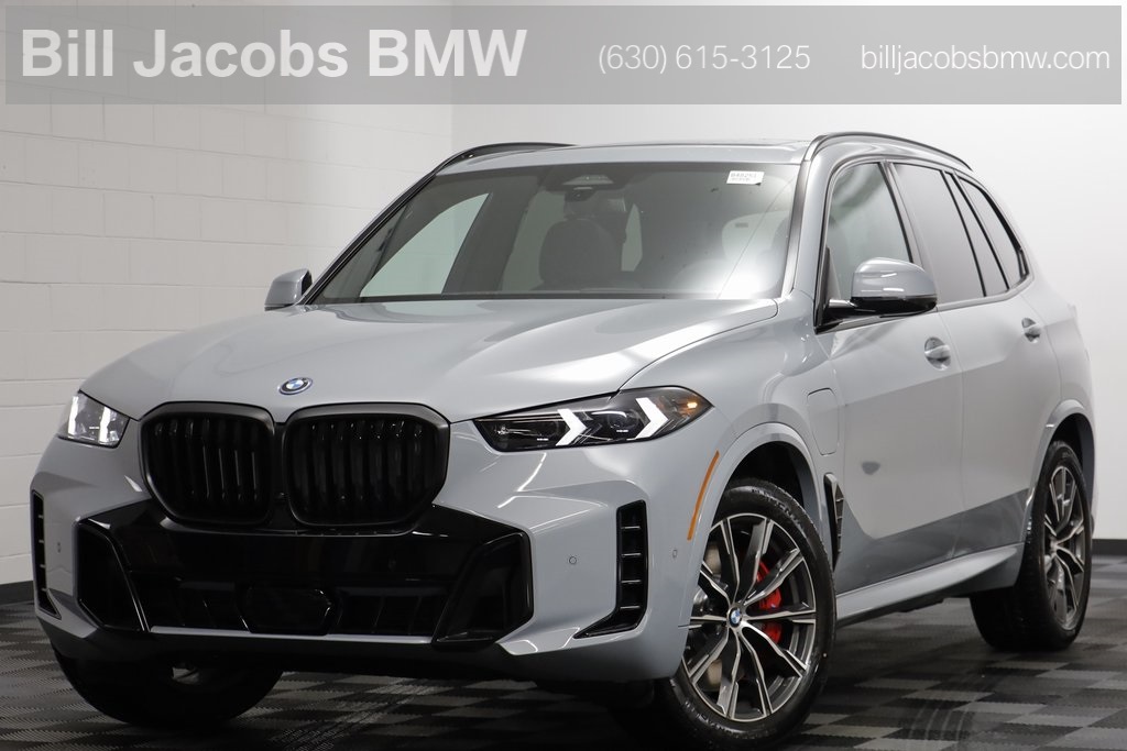 2026 BMW X5 50e's photo