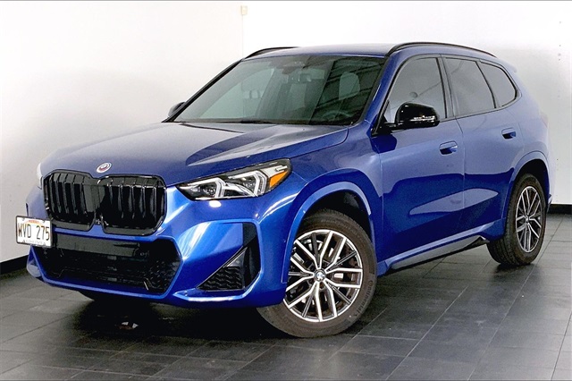 2023 BMW X1 28i's photo