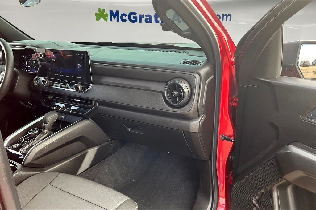 2024 Chevrolet Colorado Trail Boss photo 23