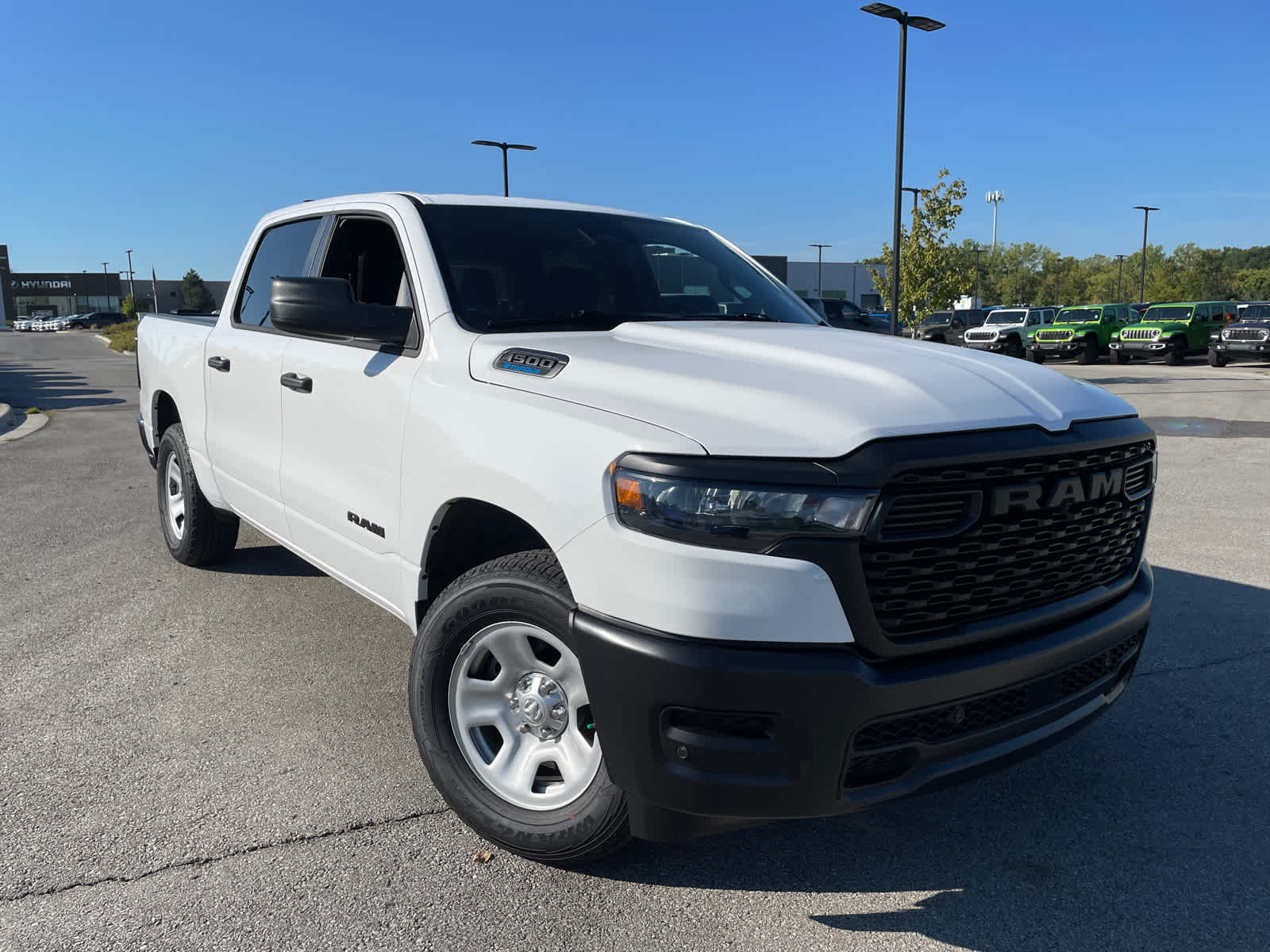 2025 Ram 1500 Tradesman photo 2