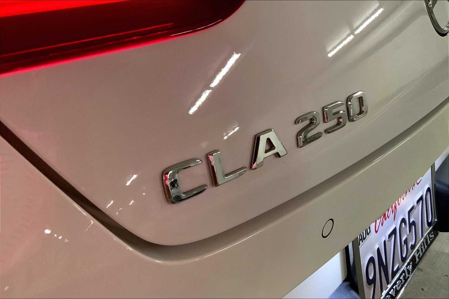 2025 Mercedes Benz CLA 250 photo 25