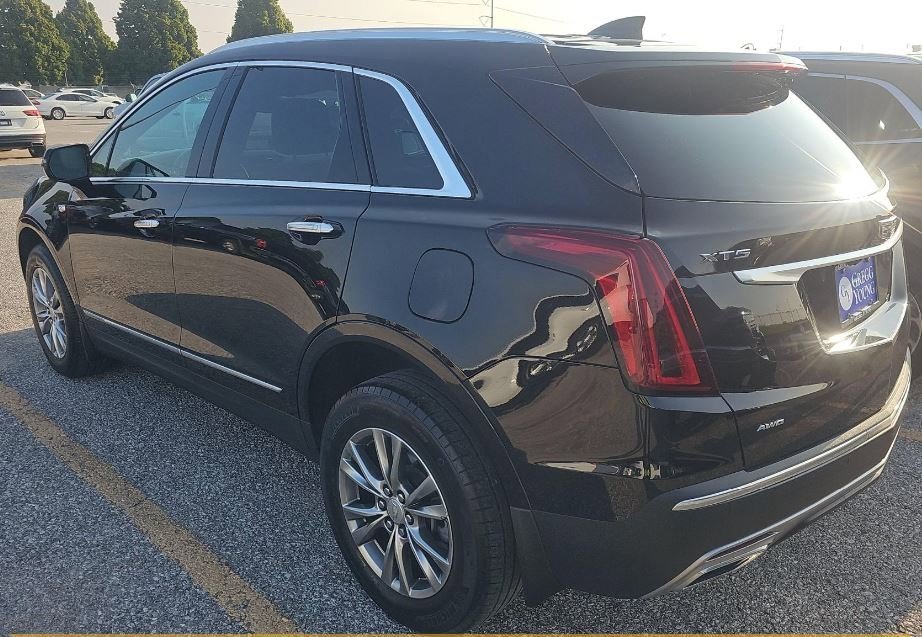2022 Cadillac XT5 Premium Luxury photo 3