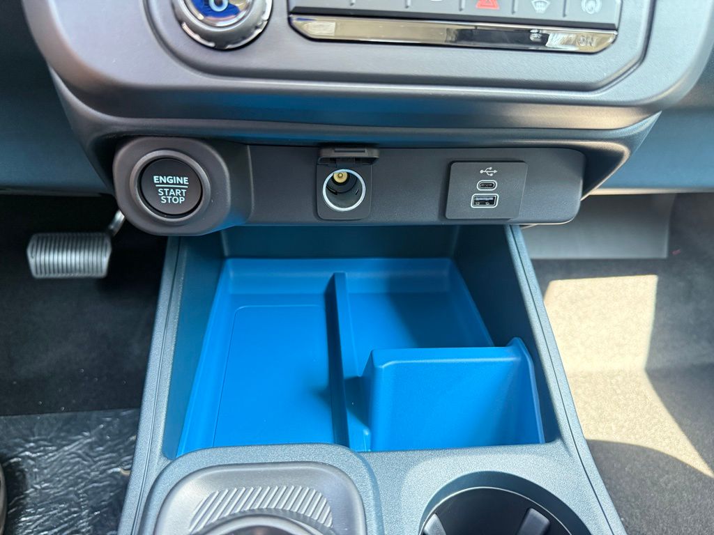 2025 Ford Maverick XLT photo 25
