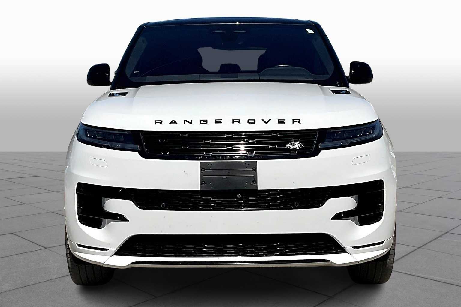 2023 Land Rover Range Rover Sport SE photo 3