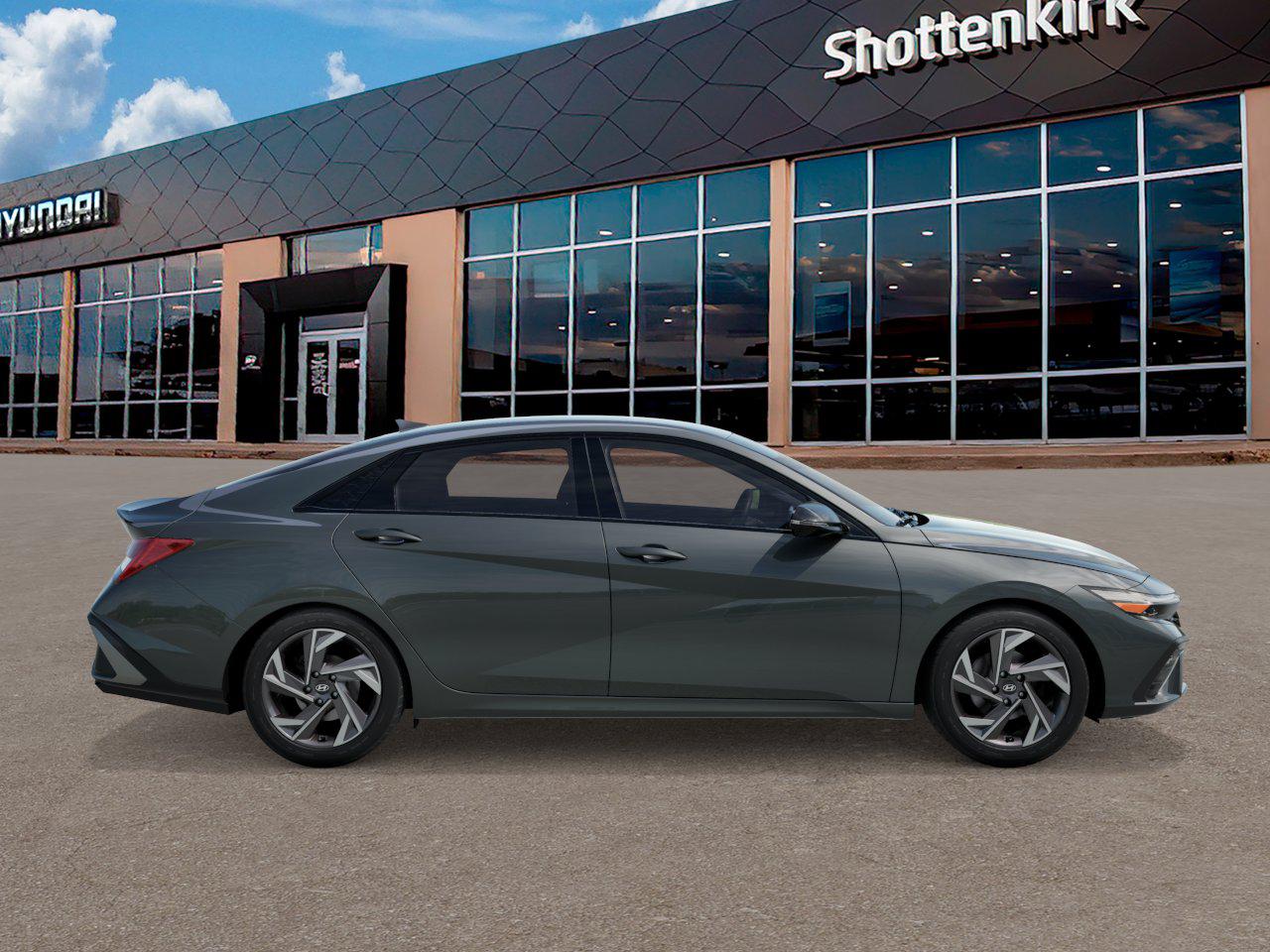 2025 Hyundai Elantra SEL Sport photo 6