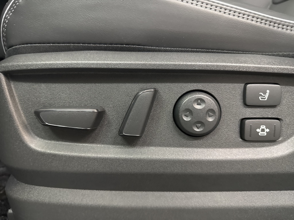 2026 Infiniti QX80 photo 16