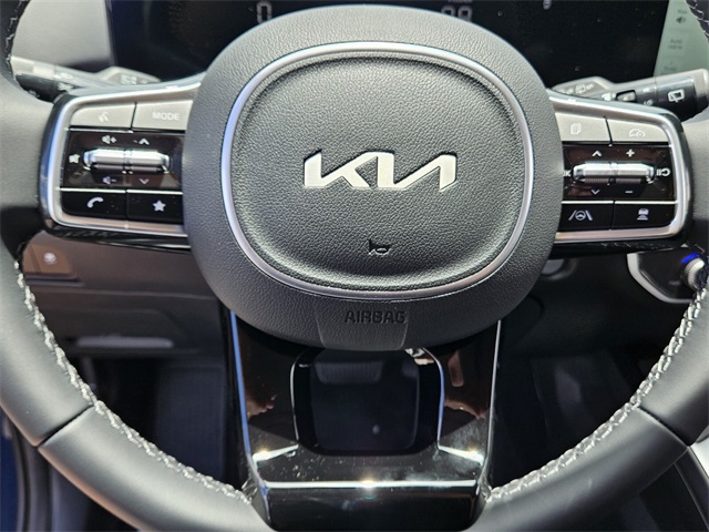 2025 Kia Sorento S photo 19