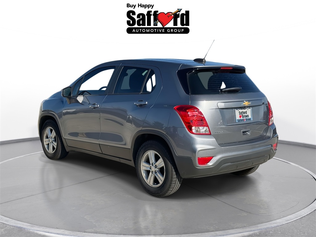 2020 Chevrolet Trax LS photo 3