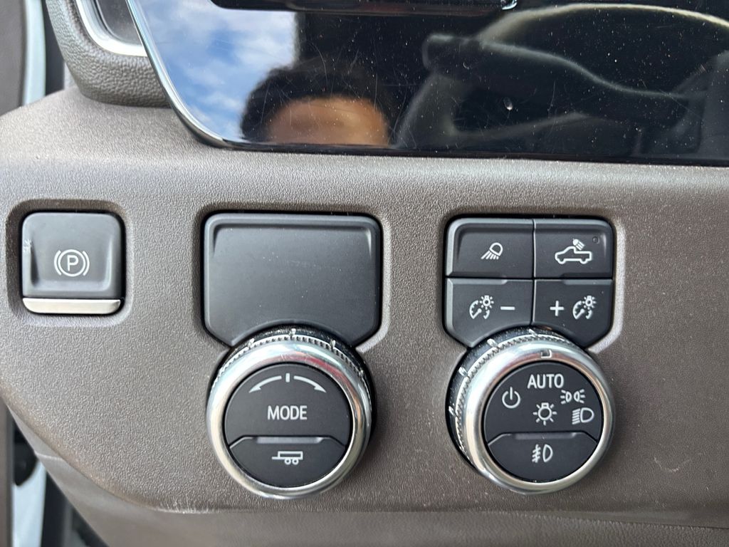 2024 Gmc Sierra 1500 SLT photo 24