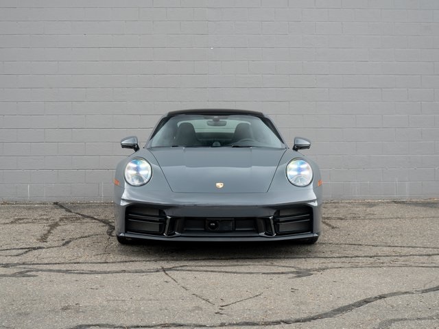 2026 Porsche 911 S photo 10