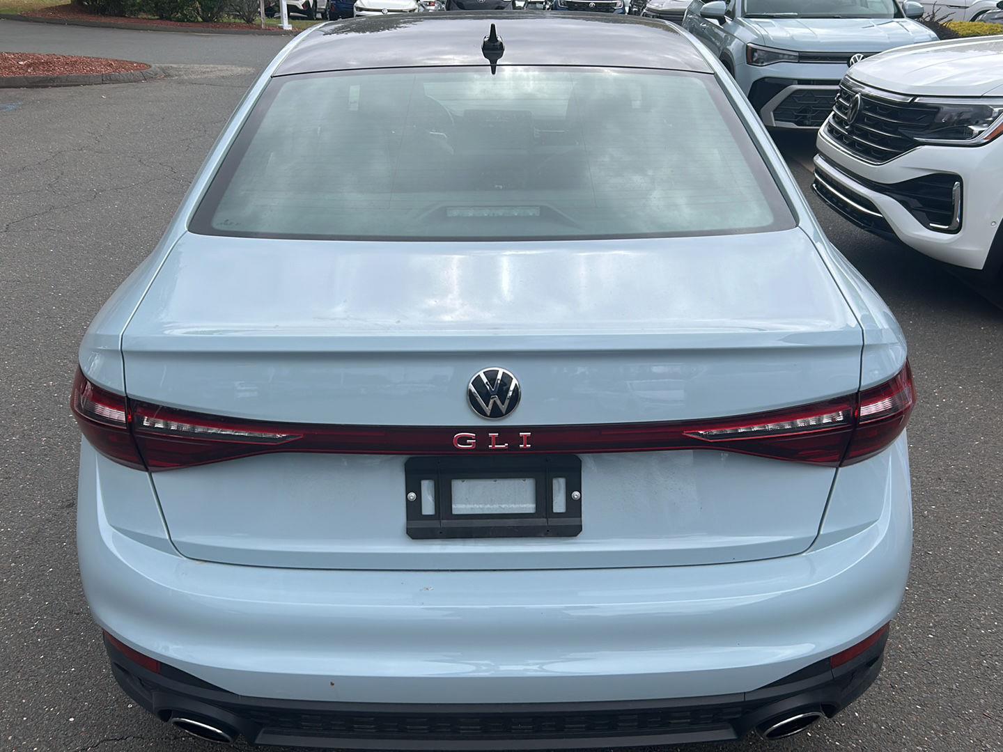 2025 Volkswagen Jetta GLI Autobahn photo 2