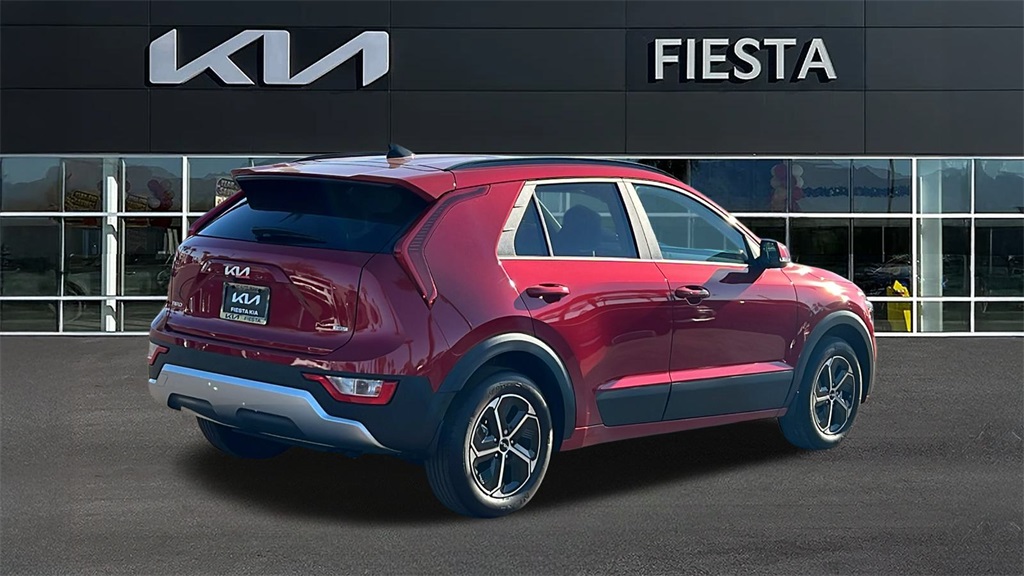 2025 Kia Niro EX photo 2