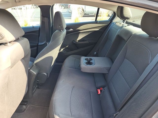 2018 Chevrolet Cruze LT photo 10